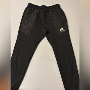 *NIKE* Sportswear Air Max Jogger Pants